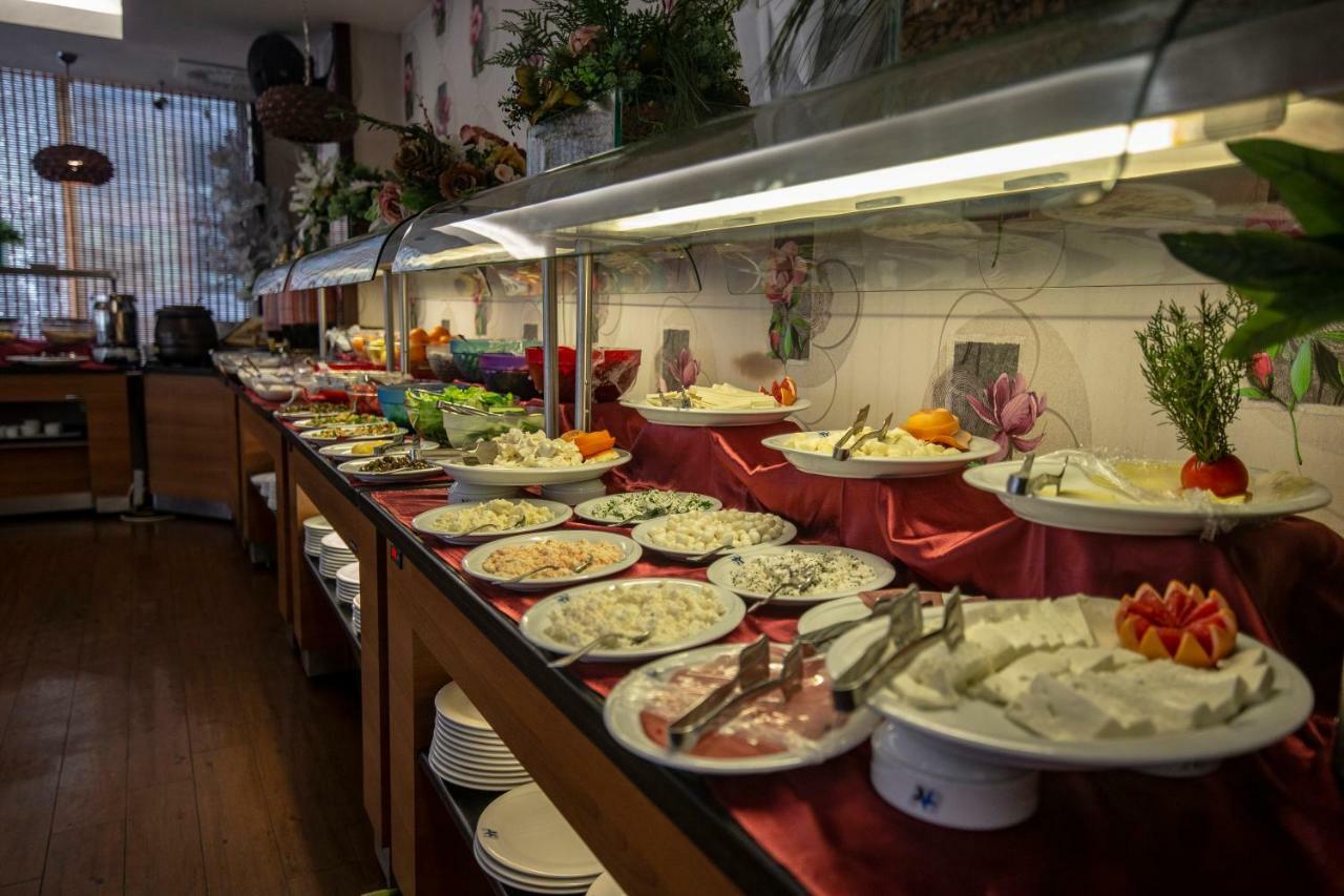 加济安泰普广场酒店 外观 照片